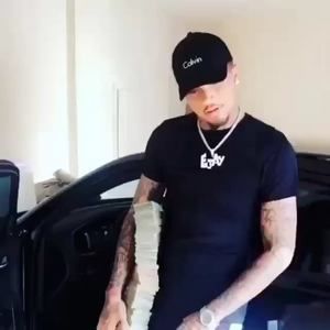 Meet your Posher, Elijah